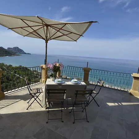 Villa Palamara 1868-Toweronthesea Apartment